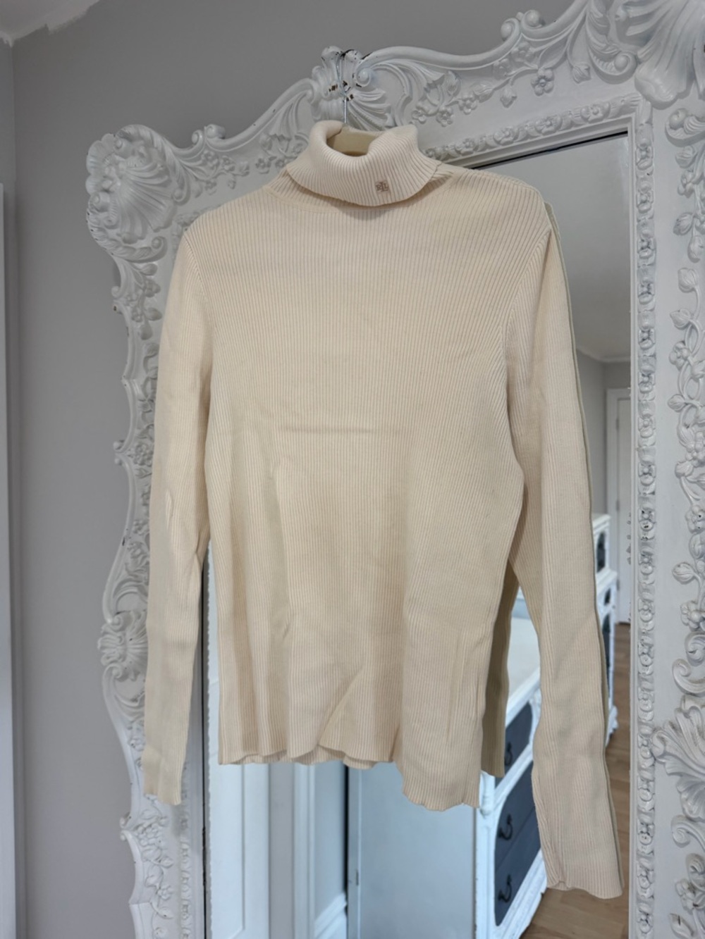 Ralph Lauren Cream Ribbed Lobo Turtleneck Sweater